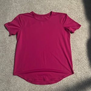 Women’s size 8 lululemon athletic shirt